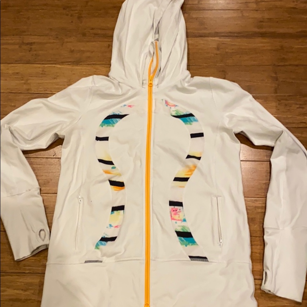 Lululemon groove jacket with hood